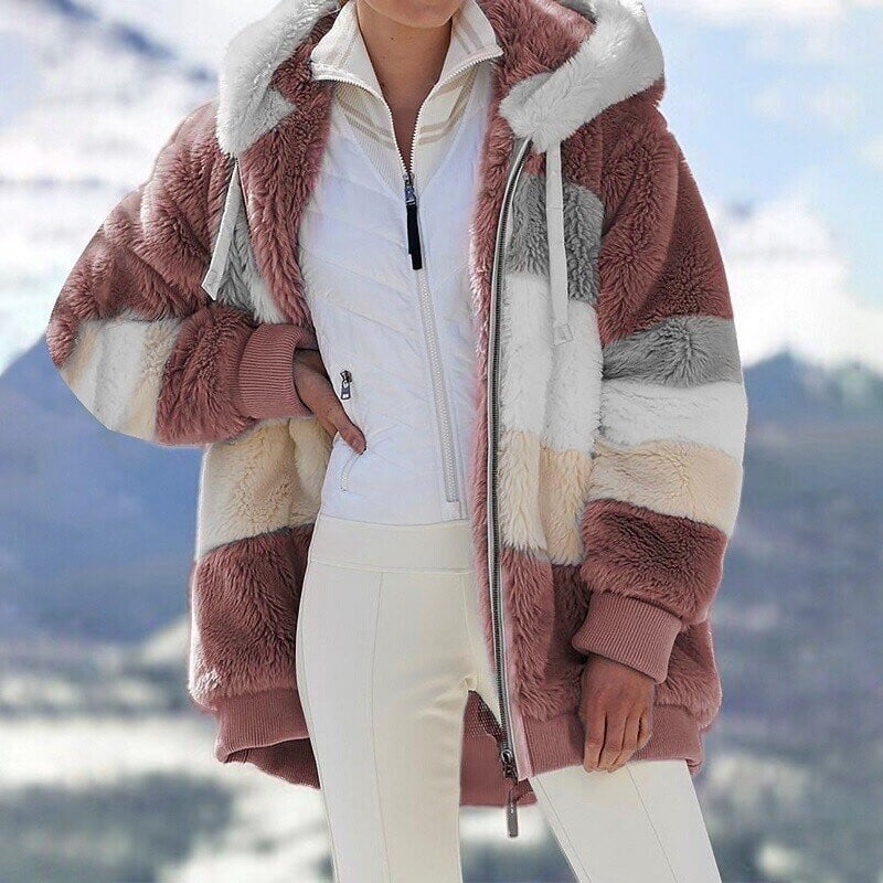Cappotto trapuntato a contrasto per un calore raffinato